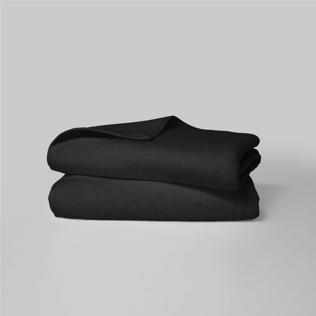 Hotel Suites Pool Towel Pair
