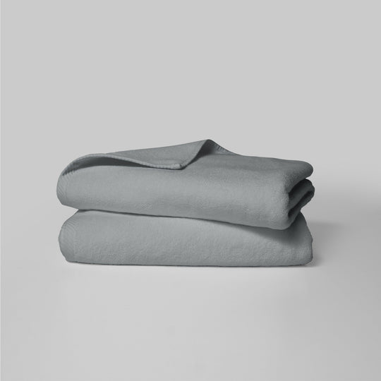 Hotel Suites Pool Towel Pair