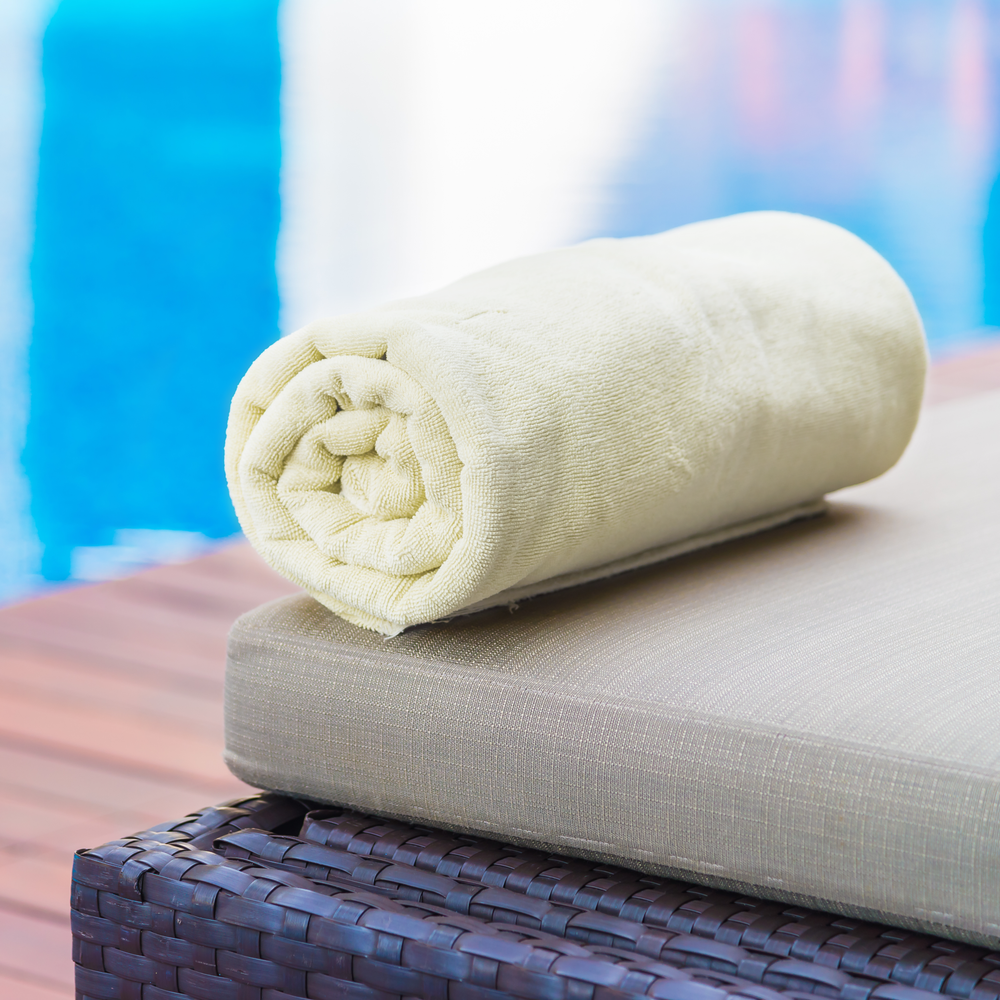 Hotel Suites Pool Towel Pair