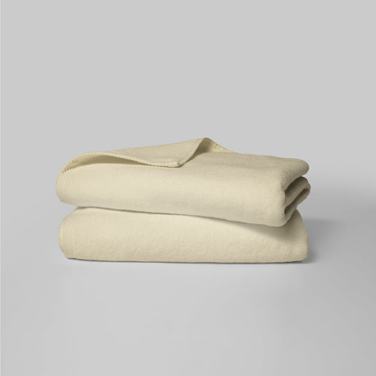 Hotel Suites Pool Towel Pair