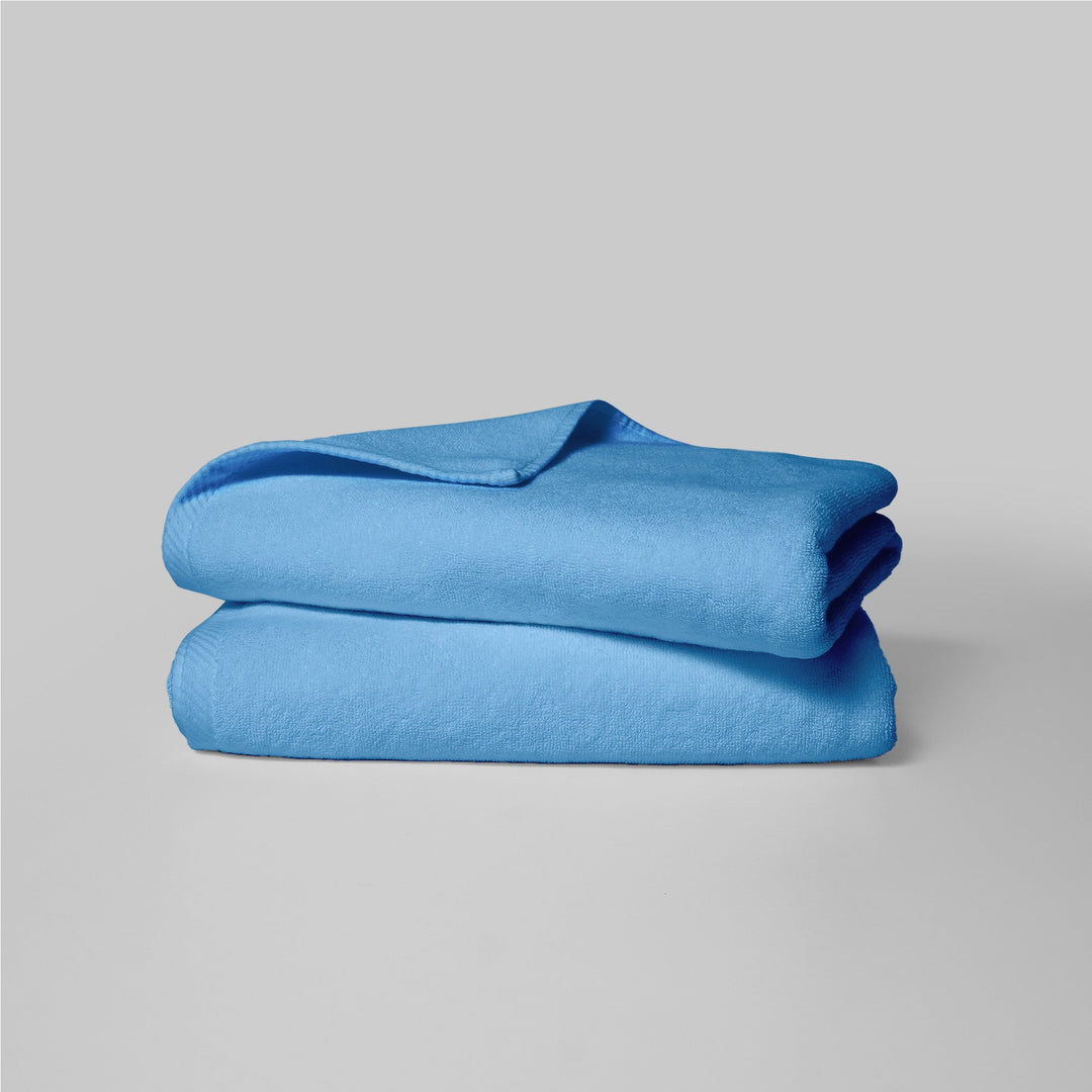 Hotel Suites Pool Towel Pair